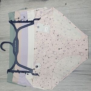 LUCKY BRAND HIPSTERS.